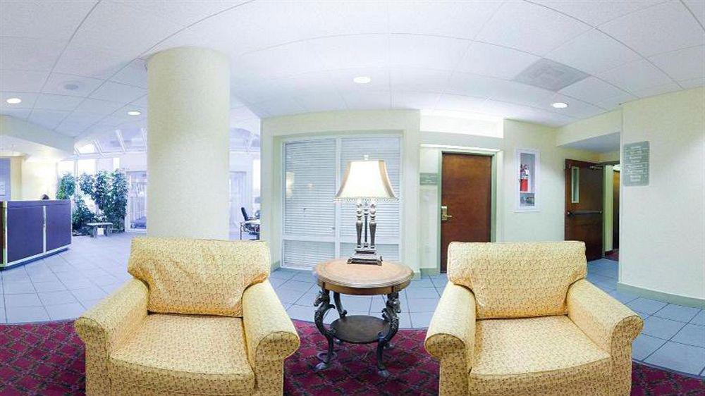 Express By Ihg 2* Greenville