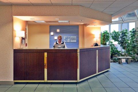 Express By Ihg 2* Greenville