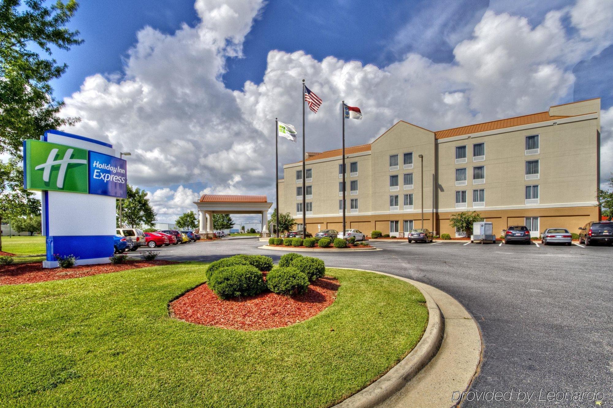 Express By Ihg Hotel